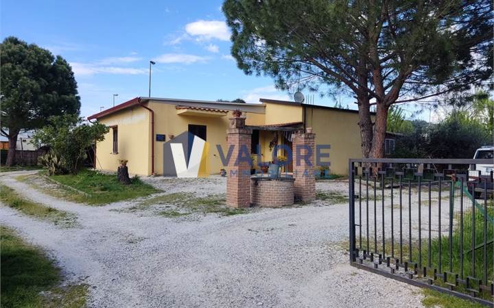 Casa singola in vendita a Todi