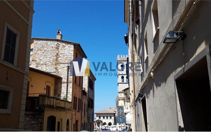 Capannone in affitto a Assisi