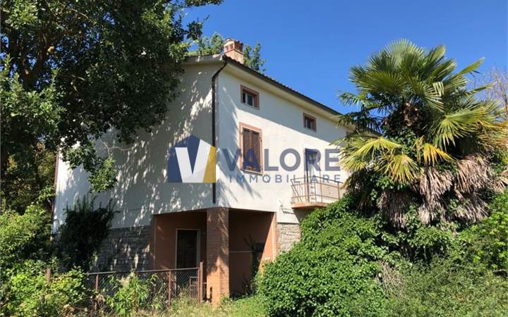 Casa singola in vendita a Monte Castello di Vibio