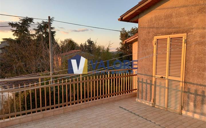Duplex in vendita a Todi