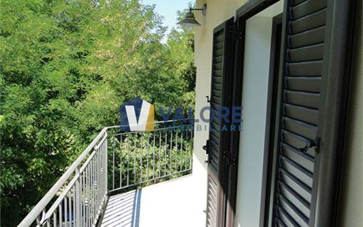 TODI - PORZIONE DI CASA RISTRUTTURATA