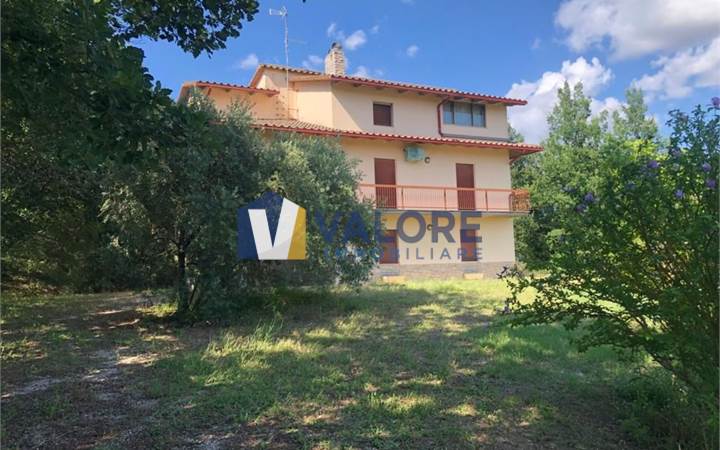 Casa singola in vendita a Monte Castello di Vibio
