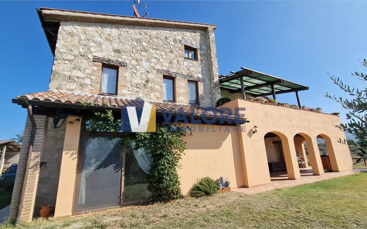 House of Character Sale in Massa Martana (PG) 