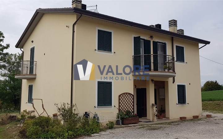 Casa singola in vendita a Collazzone
