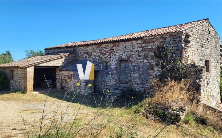 House of Character Sale in Todi (PG) 