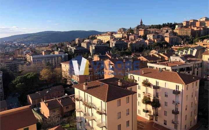 PERUGIA – APPARTAMENTO AL QUINTO PIANO