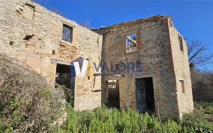 House of Character Sale in Todi (PG) 