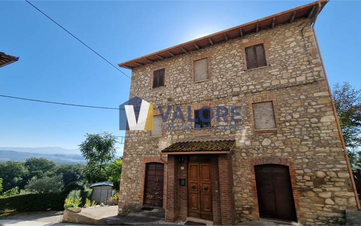 Town House Sale in Todi (PG) 