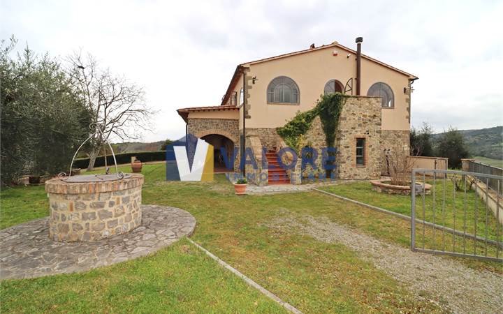 CASTEL DEL PIANO - CASALE CON PISCINA E FRANTOIO 