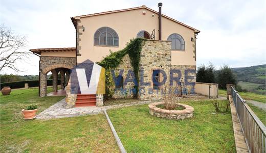 CASTEL DEL PIANO - CASALE CON PISCINA E FRANTOIO