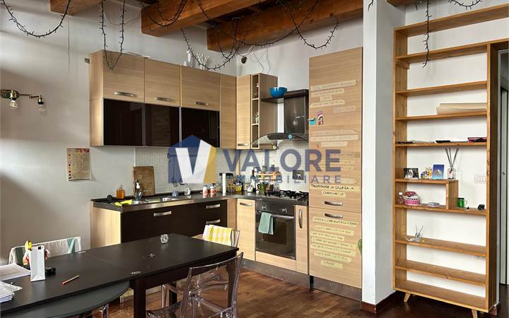 APPARTAMENTO RISTRUTTURATO IN CENTRO STORICO 