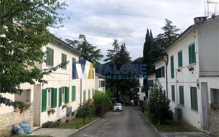 APPARTAMENTO ALL'INTERNO DI RESIDENCE CON PARCO 