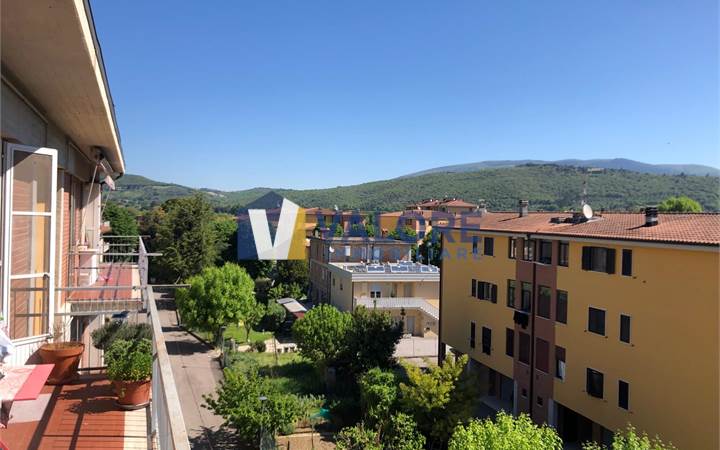 APPARTAMENTO AL TERZO ED ULTIMO PIANO 