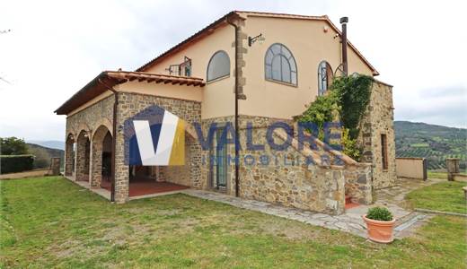 House of Character Sale in Castel del Piano (GR)