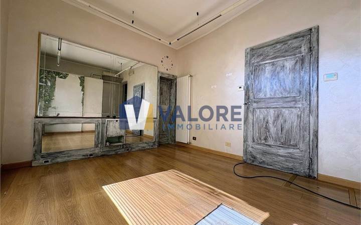 TODI - PONTERIO: NEGOZIO IN AFFITTO