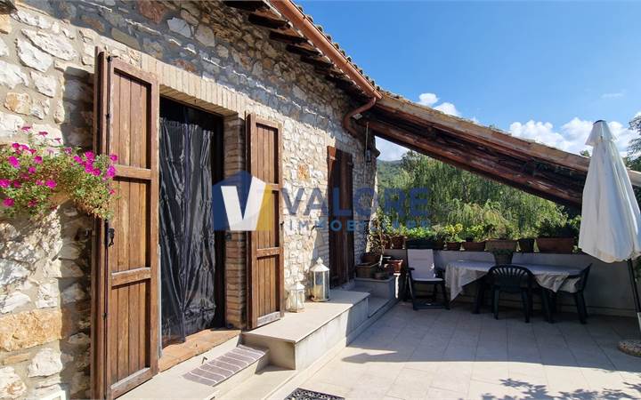 House of Character Sale in Massa Martana (PG) Vocabolo Zampani  