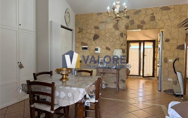 BASTIA: APPARTAMENTO ULTIMO PIANO CON TERRAZZI E GARAGE 