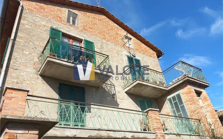 2 Bedroom Apartment Sale in Marsciano (PG) Via Trieste  9 