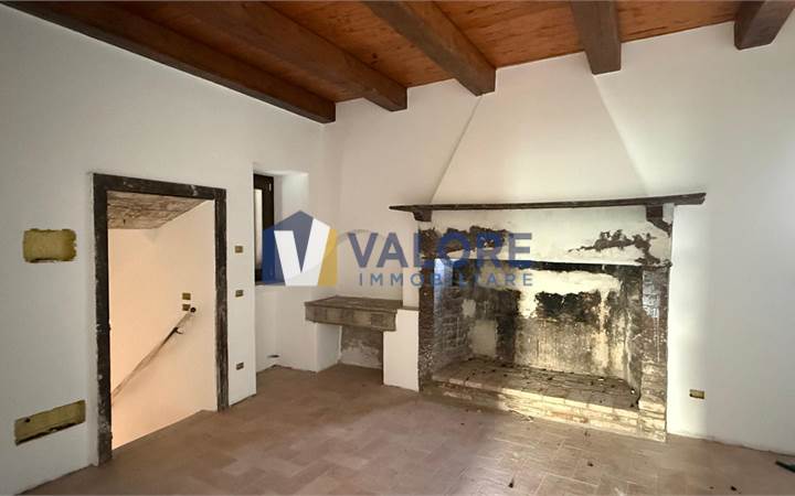 1 Bedroom Apartment Sale in Todi (PG) frazione ilci 