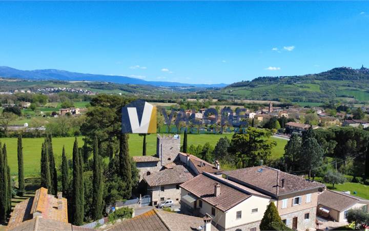 Villa Sale in Todi (PG) Via Torre Vecchia  