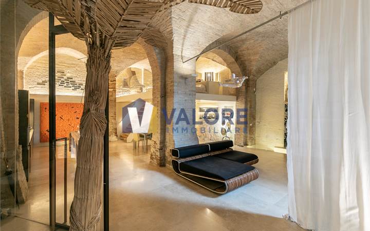 PERUGIA - CENTRO STORICO - ESCLUSIVO LOFT DI DESIGN