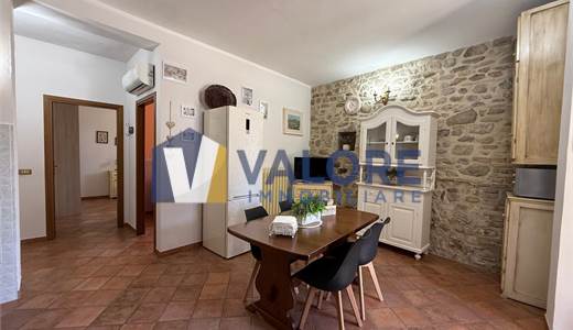 ASSISI - CASTELNUOVO - APPARTAMENTO AL PIANO TERRA